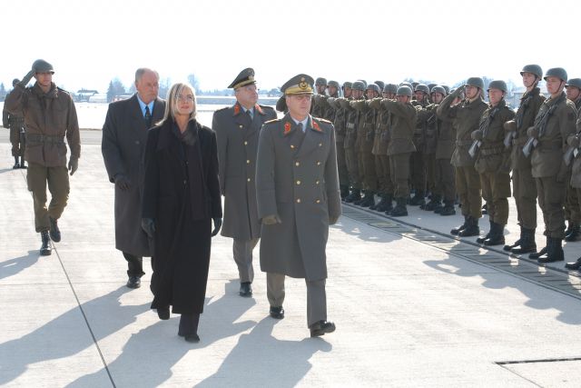 Bildname: ang_zeltweg_maerz06_002.jpg, momentane Bildgröße: 640x427 px Bildgröße auf die Monitorauflösung (640x480 px) optimiert