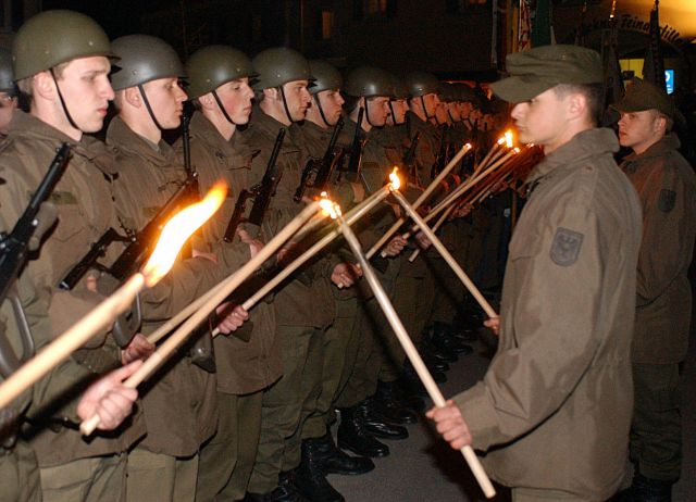 Bildgröße auf die Monitorauflösung (640x480 px) optimiert