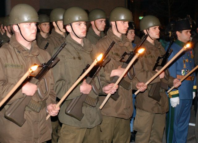 Bildgröße auf die Monitorauflösung (640x480 px) optimiert