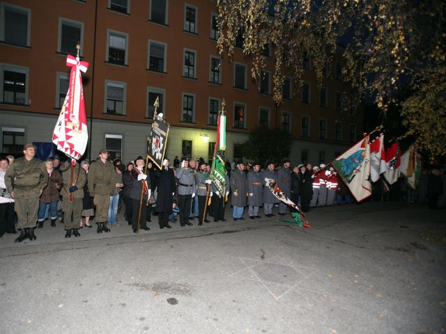 Bildgröße auf die Monitorauflösung (640x480 px) optimiert