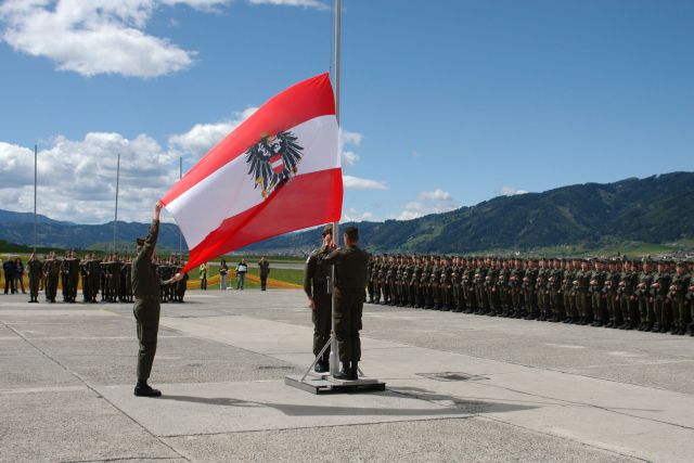 Bildgröße auf die Monitorauflösung (640x480 px) optimiert