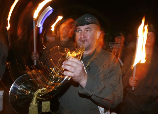 Bildgröße auf die Monitorauflösung (640x480 px) optimiert