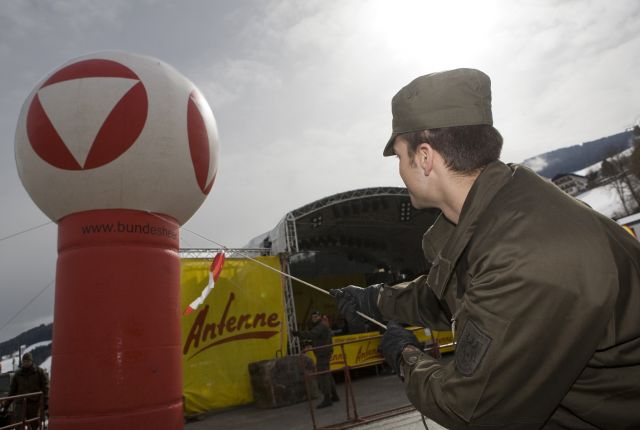 Bildgr&ouml;&szlig;e auf die Monitoraufl&ouml;sung (640x480 px) optimiert