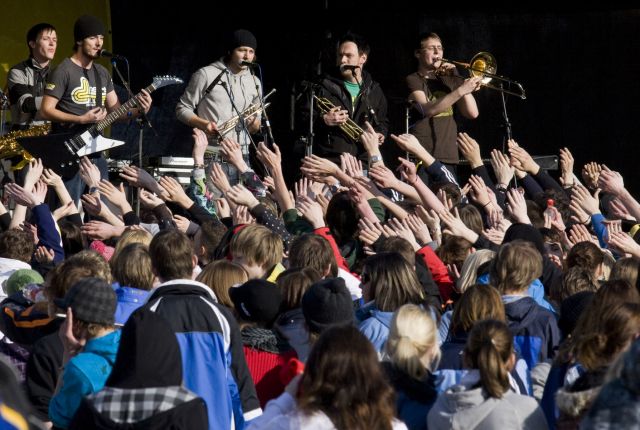 Bildgröße auf die Monitorauflösung (640x480 px) optimiert