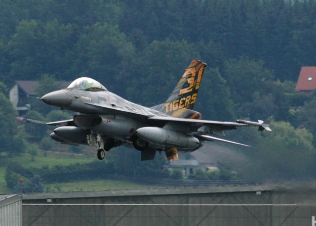 Bildgröße auf die Monitorauflösung (640x480 px) optimiert