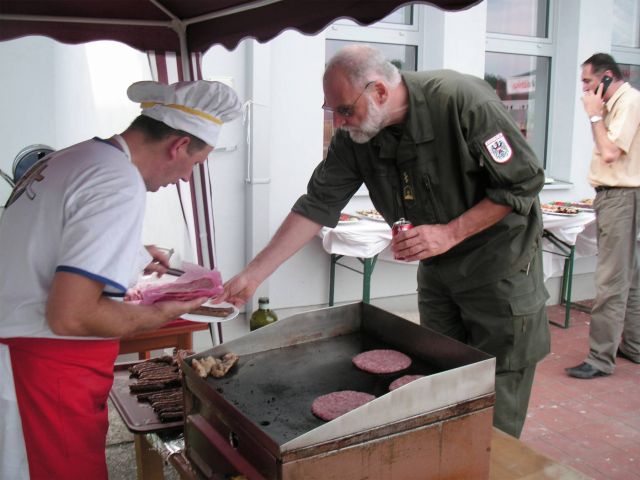 Bildgröße auf die Monitorauflösung (640x480 px) optimiert