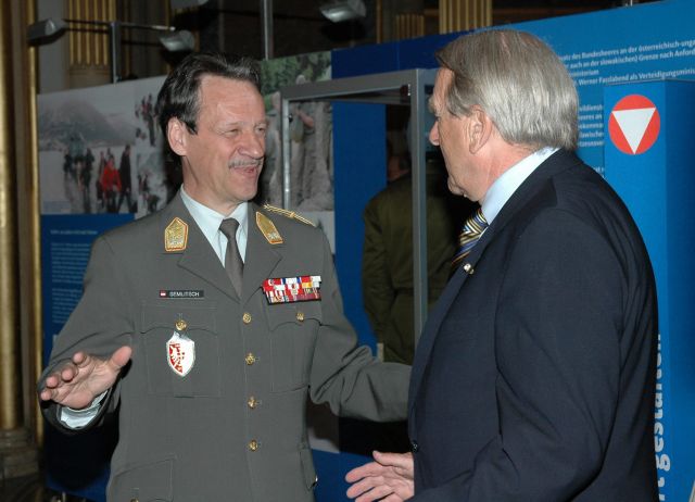 Bildgröße auf die Monitorauflösung (640x480 px) optimiert