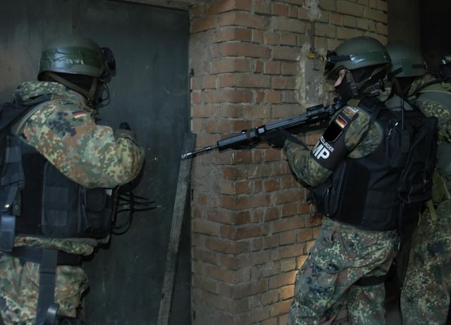 Bildgröße auf die Monitorauflösung (640x480 px) optimiert