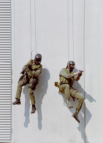 Bildgröße auf die Monitorauflösung (640x480 px) optimiert