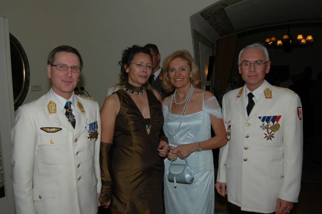 Bildgröße auf die Monitorauflösung (640x480 px) optimiert