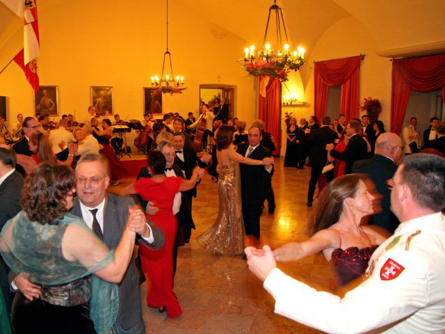 Bildgröße auf die Monitorauflösung (640x480 px) optimiert