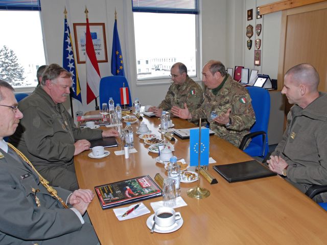 Bildgröße auf die Monitorauflösung (640x480 px) optimiert