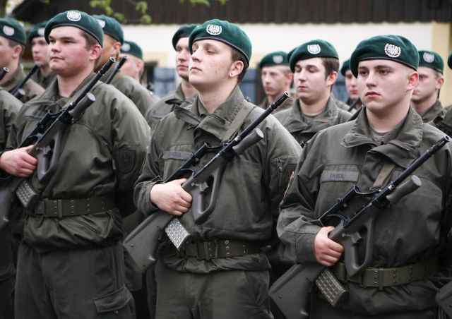 Bildgröße auf die Monitorauflösung (640x480 px) optimiert