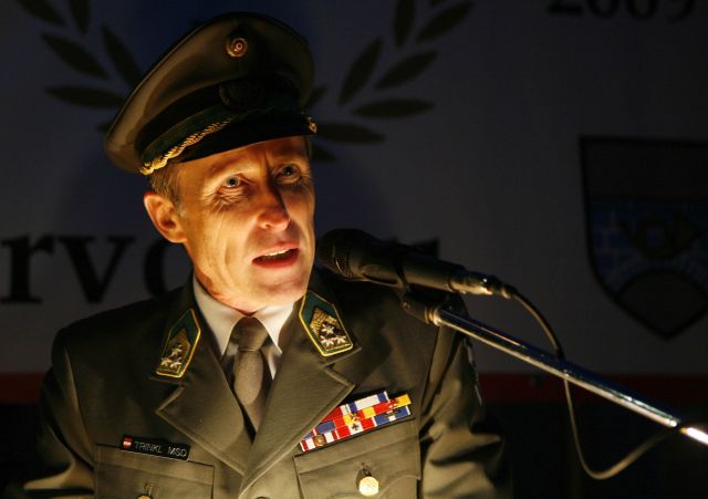 Bildgröße auf die Monitorauflösung (640x480 px) optimiert