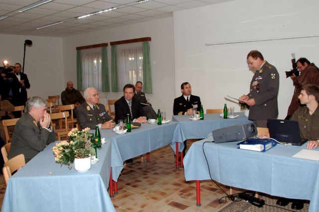 Bildgröße auf die Monitorauflösung (640x480 px) optimiert