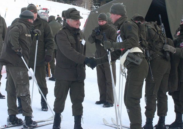 Bildgröße auf die Monitorauflösung (640x480 px) optimiert