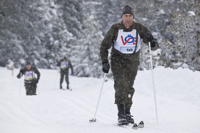 Bildgröße auf die Monitorauflösung (640x480 px) optimiert