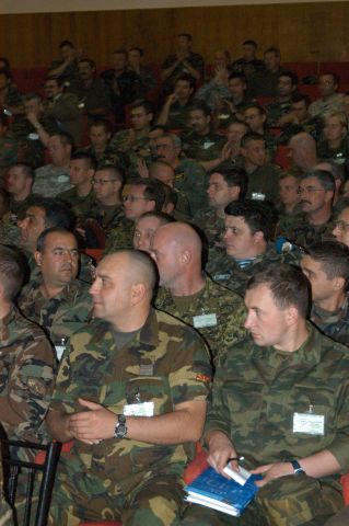 Bildgröße auf die Monitorauflösung (640x480 px) optimiert