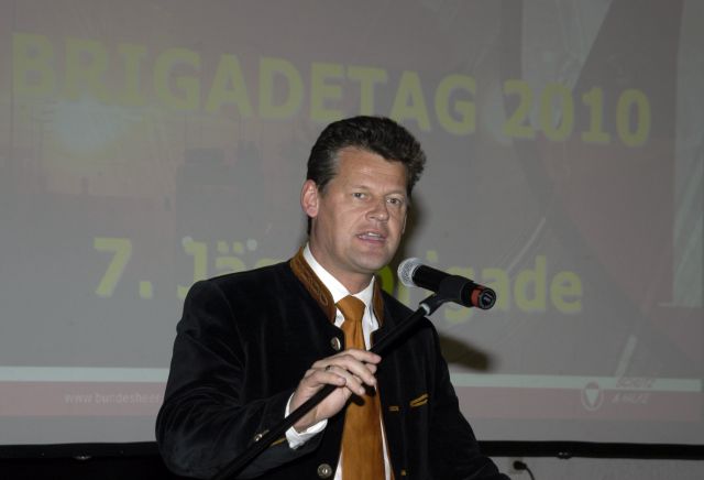 Bildgröße auf die Monitorauflösung (640x480 px) optimiert