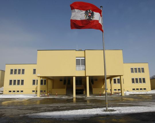 Bildgröße auf die Monitorauflösung (640x480 px) optimiert