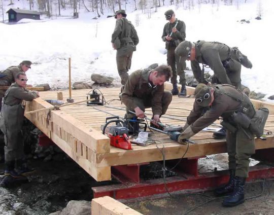 Bildgr&ouml;&szlig;e auf die Monitoraufl&ouml;sung (640x480 px) optimiert