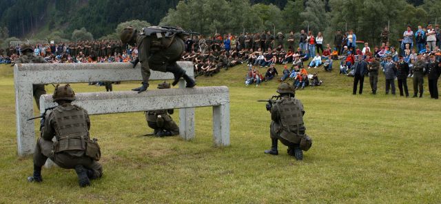 Bildgr&ouml;&szlig;e auf die Monitoraufl&ouml;sung (640x480 px) optimiert