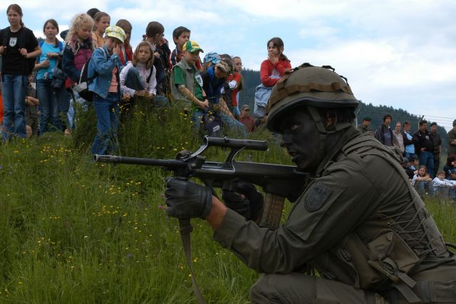 Bildgröße auf die Monitorauflösung (640x480 px) optimiert