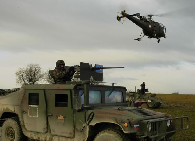 Bildname: bundesheer_auer_dsc0005.jpg, momentane Bildgröße: 640x462 px Bildgröße auf die Monitorauflösung (640x480 px) optimiert