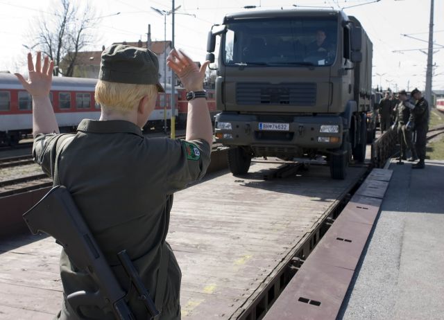 Bildgröße auf die Monitorauflösung (640x480 px) optimiert