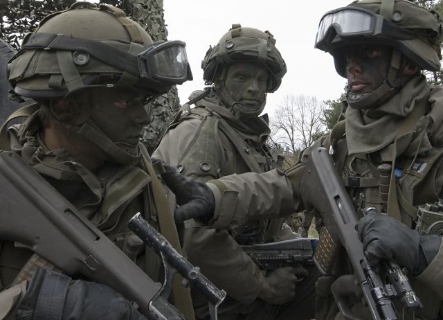 Bildname: bundesheer_filzwieser_dsc4216.jpg, momentane Bildgröße: 640x462 px Bildgröße auf die Monitorauflösung (640x480 px) optimiert