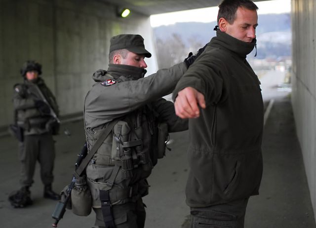 Bildgröße auf die Monitorauflösung (640x480 px) optimiert