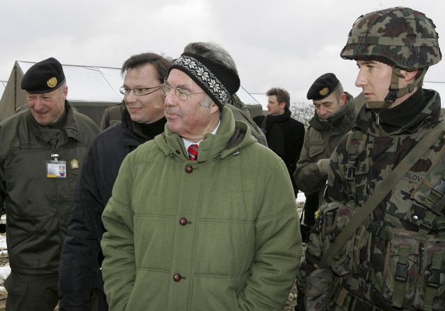 Bildname: bundesheer_tatic_9.jpg, momentane Bildgröße: 640x448 px Bildgröße auf die Monitorauflösung (640x480 px) optimiert