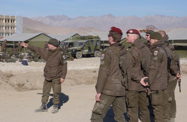 Bildgröße auf die Monitorauflösung (640x480 px) optimiert