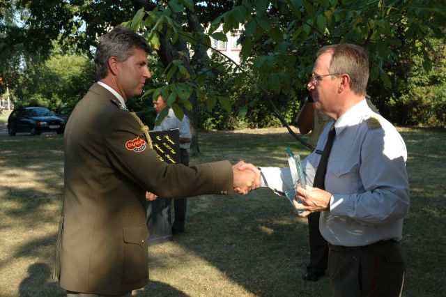 Bildgröße auf die Monitorauflösung (640x480 px) optimiert