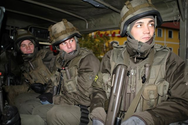 Bildgr&ouml;&szlig;e auf die Monitoraufl&ouml;sung (640x480 px) optimiert