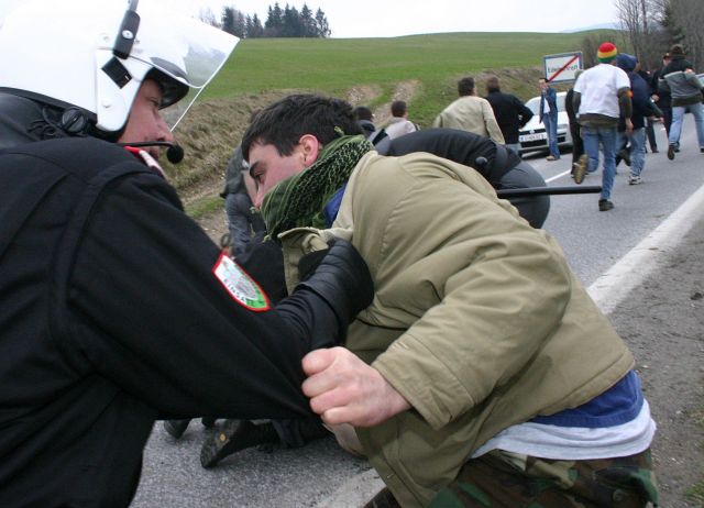 Bildname: demo13.jpg, momentane Bildgröße: 640x462 px Bildgröße auf die Monitorauflösung (640x480 px) optimiert