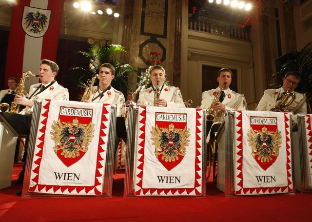 Bildgröße auf die Monitorauflösung (640x480 px) optimiert