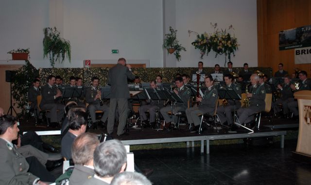 Bildgröße auf die Monitorauflösung (640x480 px) optimiert