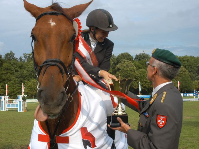 Bildgröße auf die Monitorauflösung (640x480 px) optimiert