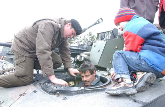 Bildgröße auf die Monitorauflösung (640x480 px) optimiert