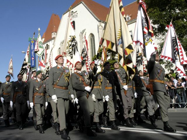 Bildgröße auf die Monitorauflösung (640x480 px) optimiert