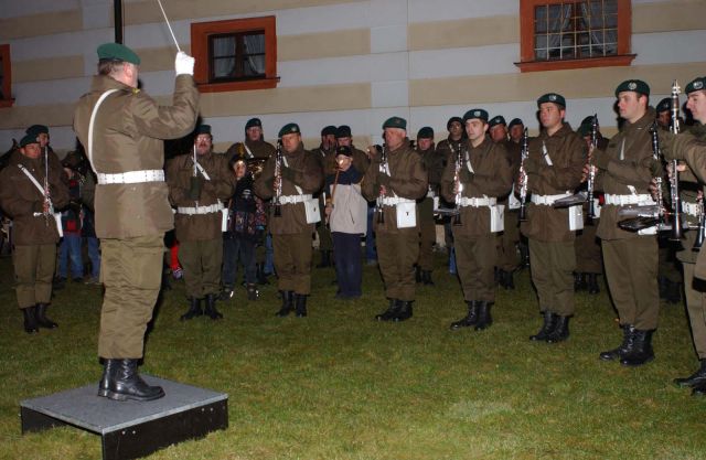 Bildgröße auf die Monitorauflösung (640x480 px) optimiert