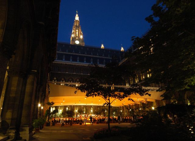 Bildgröße auf die Monitorauflösung (640x480 px) optimiert