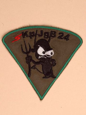 Bildgröße auf die Monitorauflösung (640x480 px) optimiert