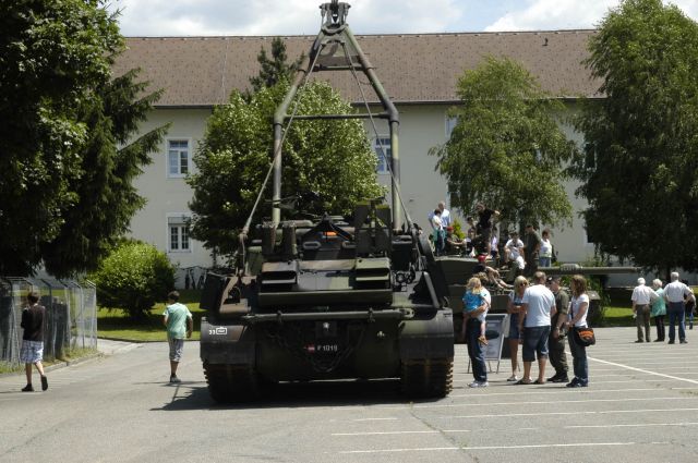 Bildgröße auf die Monitorauflösung (640x480 px) optimiert