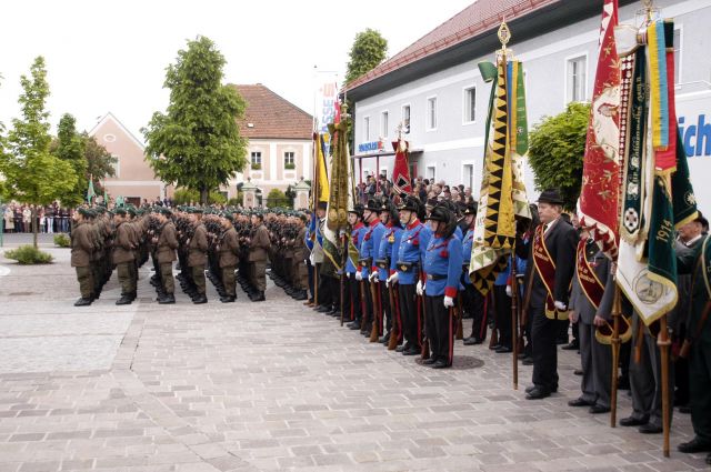 Bildgröße auf die Monitorauflösung (640x480 px) optimiert