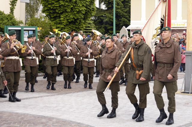 Bildgröße auf die Monitorauflösung (640x480 px) optimiert