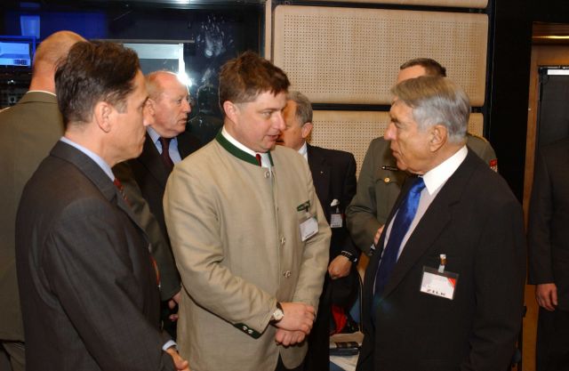 Bildgröße auf die Monitorauflösung (640x480 px) optimiert