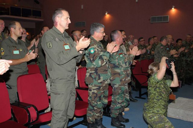 Bildgröße auf die Monitorauflösung (640x480 px) optimiert