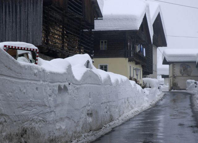 Bildname: dsc_3150_lesachtal.jpg, momentane Bildgröße: 640x462 px Bildgröße auf die Monitorauflösung (640x480 px) optimiert